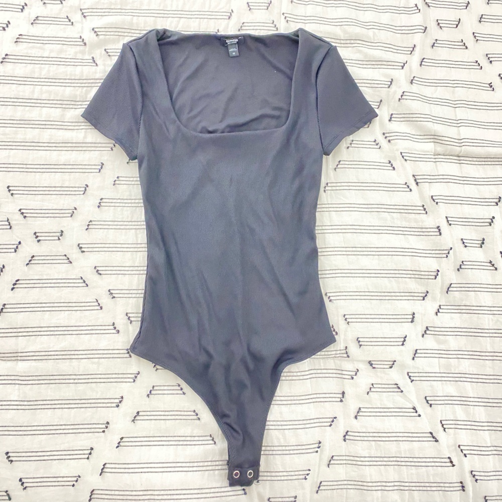 Express ribbed body contour bodysuit black
